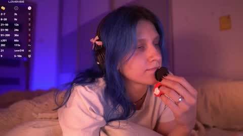 Sonya online show from October 5, 8:58 pm