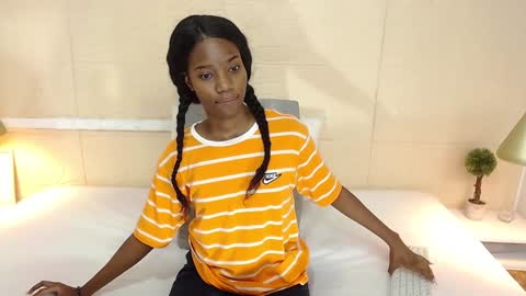 slim_chocobar18 online show from December 31, 12:46 pm