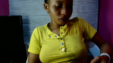slimass31 online show from June 17, 10:44 pm