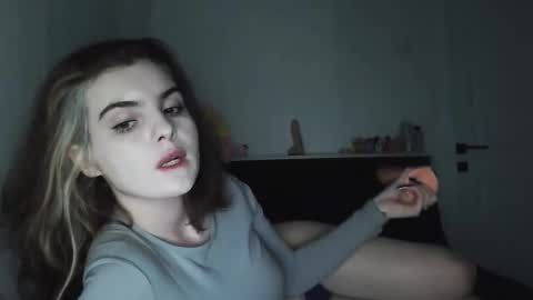 sloomonata online show from September 16, 3:09 pm