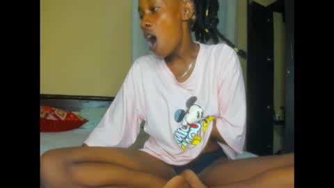 Sexyslutt online show from September 29, 12:16 am