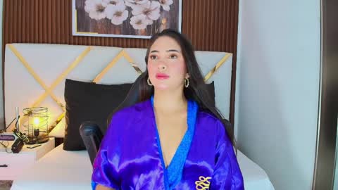 sluttyysucker_ online show from March 30, 12:05 pm