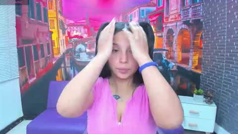 Mariana Torres online show from December 3, 1:46 pm