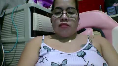 Lovewella online show from April 24, 2:42 pm