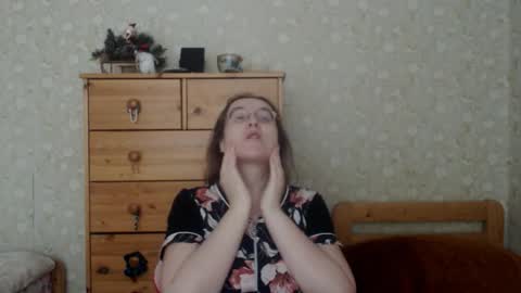 smart_rose online show from February 11, 1:34 pm