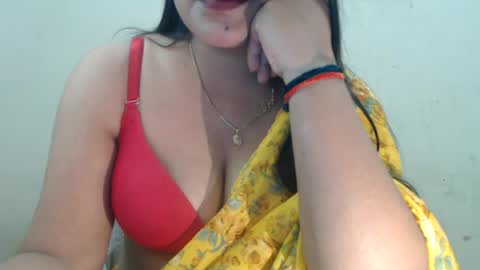smiley online show from August 4, 4:24 pm
