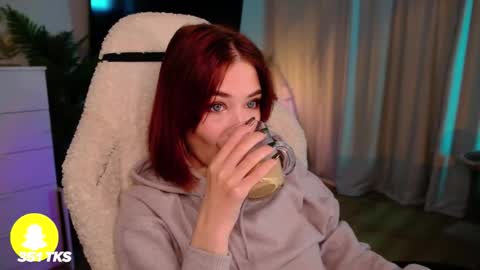 smthwrong online show from October 1, 11:20 pm