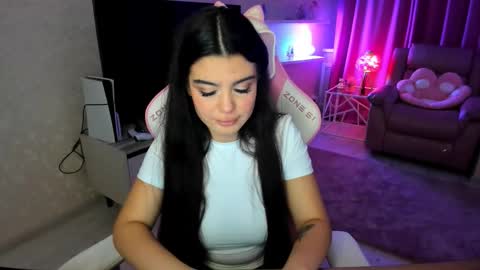 snowingwinter online show from October 21, 7:40 pm