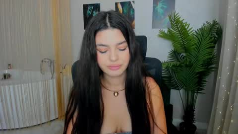 snowingwinter online show from February 16, 7:27 pm