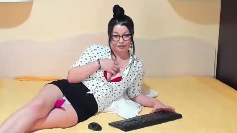 Soffy online show from January 16, 7:59 am