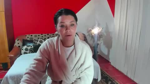 Soffy online show from December 1, 4:49 am