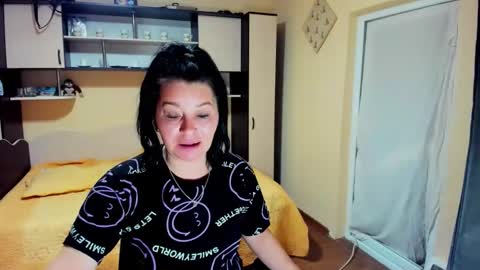 Soffy online show from May 11, 4:58 am