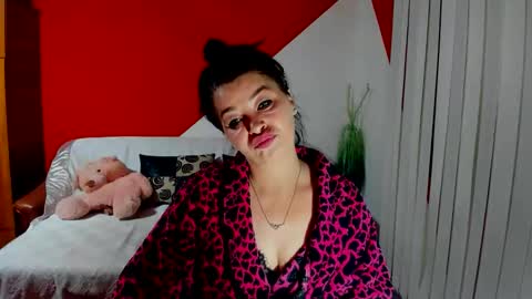 Soffy online show from September 27, 5:25 am