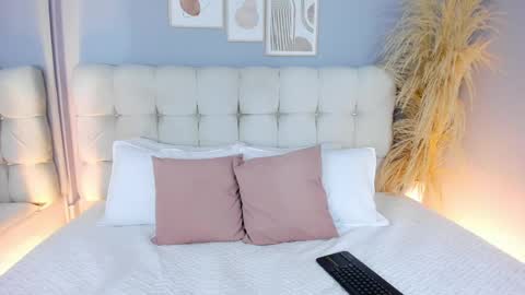 Sofia online show from February 11, 2:14 am