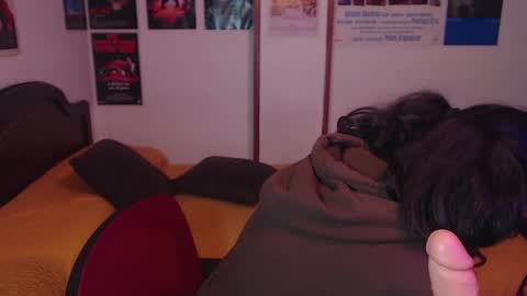 Sofi online show from March 1, 3:43 am