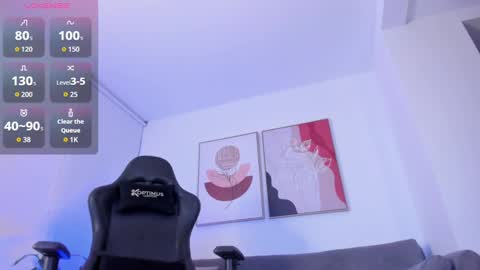 Sofia Jo                                                                                            IG sofisj023 online show from October 1, 3:44 am