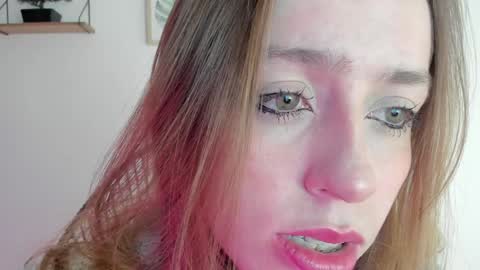     online show from January 22, 3:09 am