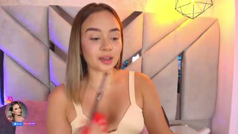   online show from June 30, 7:24 pm