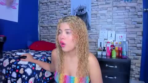 sofiacastillo01 online show from March 11, 12:50 pm