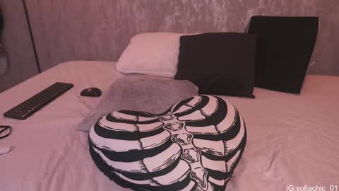 Sofia online show from December 2, 2:30 pm