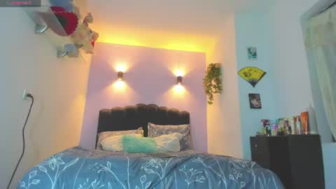 Sofia online show from June 18, 5:42 am