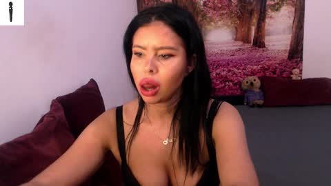 sofialiub online show from December 10, 2:50 pm