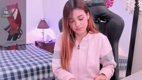 Sofia  Help me reach 5K followers  online show from March 12, 4:02 pm