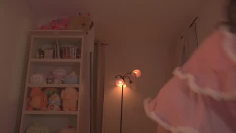 Sofi  online show from January 30, 11:55 pm