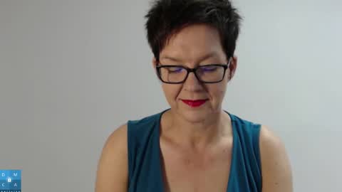 Sofie Velvet online show from September 14, 5:49 am