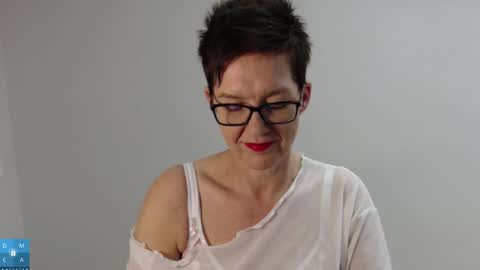 Sofie Velvet online show from November 21, 8:38 am