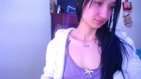 sofii_cute01 online show from December 4, 5:10 am