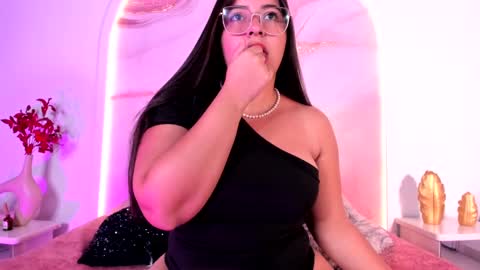 Sofii Lopezz online show from February 28, 11:14 am