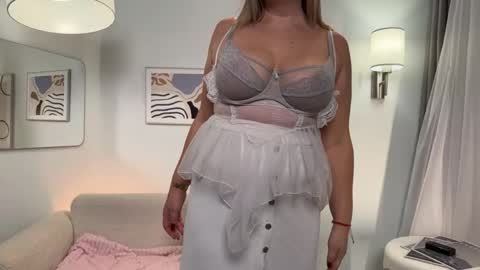 Sofi online show from January 18, 7:26 am