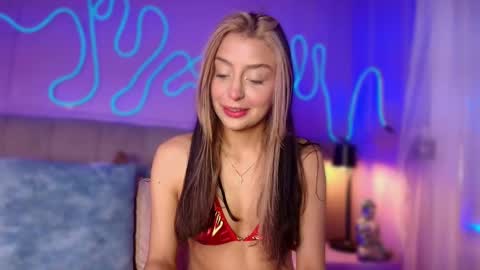 Sofi online show from March 11, 12:20 pm