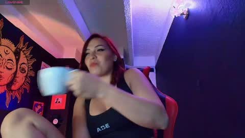 Nicol online show from April 29, 2:37 am