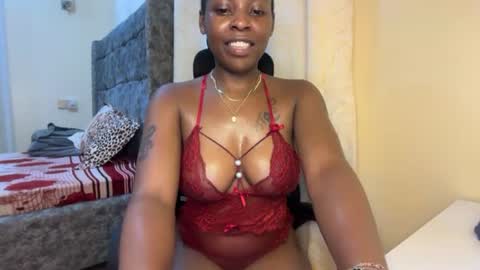 soft_nicole online show from July 13, 2:23 am