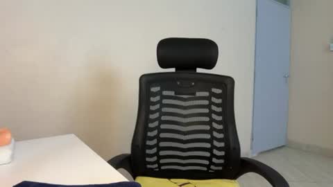 soft_nicole online show from June 25, 8:29 am