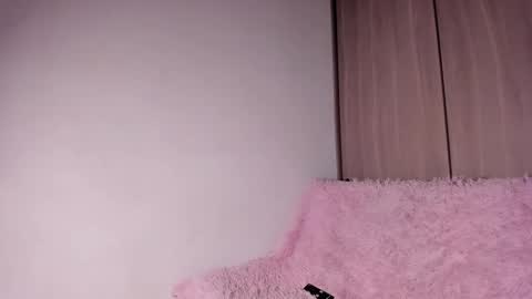 Sofy online show from October 3, 5:40 pm