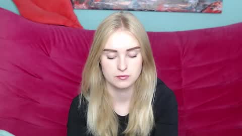 Sofie  online show from October 10, 4:50 am