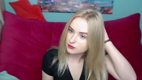 Sofie  online show from October 9, 4:38 am