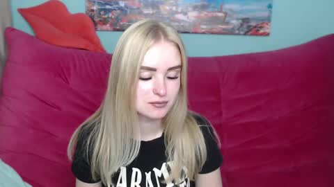 Sofie  online show from October 23, 5:35 am