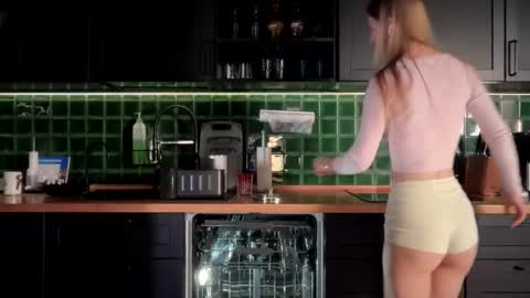 Bella online show from January 15, 5:02 am