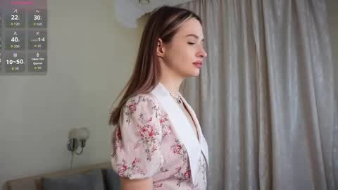 Nana online show from April 26, 10:18 pm