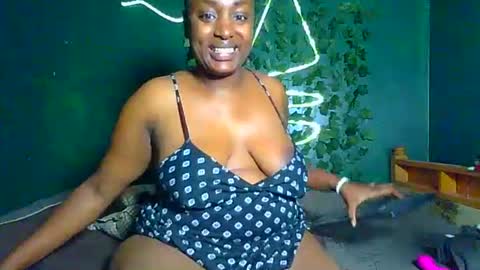Solly bunny online show from June 12, 3:03 am