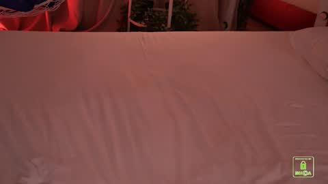 My name isSonya  online show from September 15, 5:09 pm