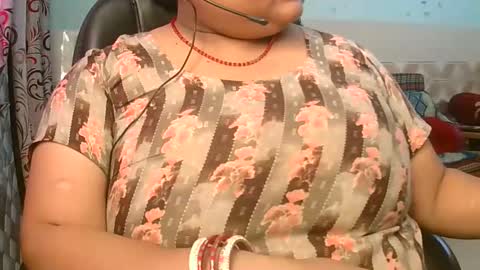 soni88888 online show from April 8, 4:47 am