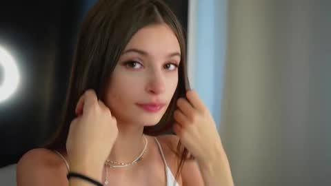 Eva 3 online show from October 22, 9:03 am