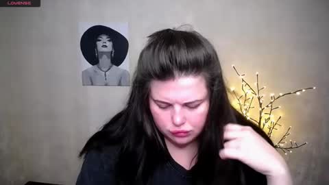 sophia__olsen online show from September 10, 5:51 am