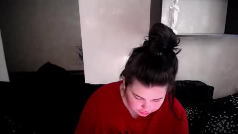 sophia__olsen online show from October 13, 6:38 am