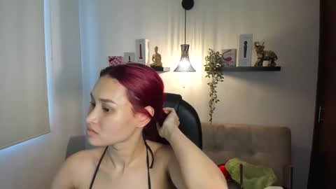 sophia_miller4 online show from March 15, 9:17 pm